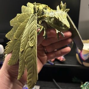 Articulated Forest Dragon Desk Toy